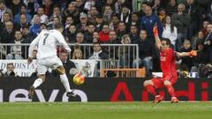 Bravo corta el maleficio: logró primer triunfo en el Bernabéu