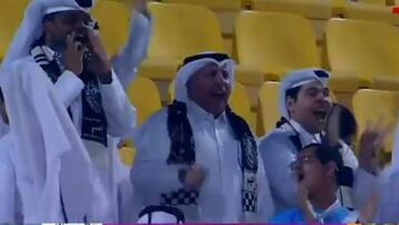 "Xavi out! Xavi out!" Have Al Sadd fans had enough?