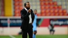 Profe Cruz culpa a técnicos mexicanos y extranjeros por la falta de talento joven en Liga MX