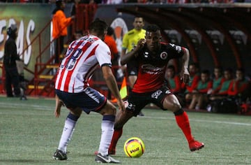 Chivas cayó ante Xolos en la jornada 15 del Clausura 2018