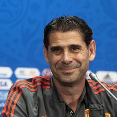 Fernando Hierro considera que la disciplina no debe ser un problema en Chivas