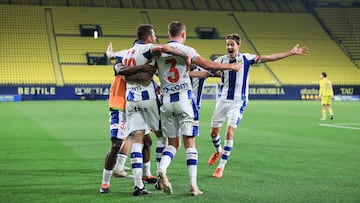 VILLARREAL (CASTELLON) 21/03/2024 VILLARREAL B CF TEMPORADA 23-24
VILLARREAL B CF, ESTADIO DE LA CERAMICA, LIGA HYPERMOTION, PARTIDO VILLARREAL B-LEGANES
FOTOS CARME RIPOLLES
ESTADIO DE LA CERAMICA, LIGA HYPERMOTION, PARTIDO VILLARREAL B-ZARAGOZA
FOTOS CARME RIPOLLES
