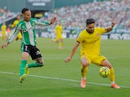 Momento del partido de LaLiga EA Sports entre Betis y Girona.