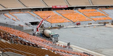 Obras en el estadio de La Cartuja. 