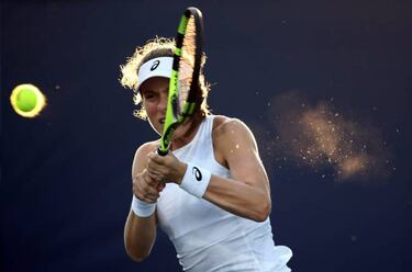 Serena thrashing was "no big bang moment" - Konta