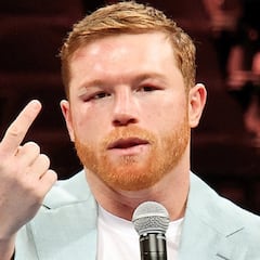 Canelo sends a warning to his critics ahead of his fight against Charlo