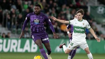 Partido de la jornada 23 de LaLiga Hyermotion entre el Elche y el Valladolid.