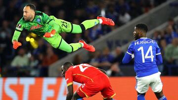 David Ospina, portero del Napoli, estuvo presente en el empate 2-2 ante Leicester en Inglaterra. El colombiano volvió a ser titular en el equipo italiano
