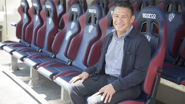 Ambriz, nuevo técnico del Huesca