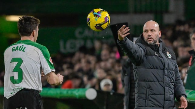 El Racing rescinde a Saúl García