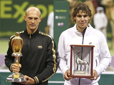 Davydenko añade otra muesca y Nadal apunta a Melbourne