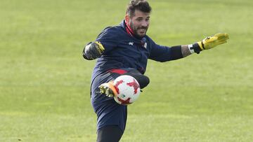 Iago Herrer&iacute;n regresa a la Copa para suplir al tocado Kepa. 