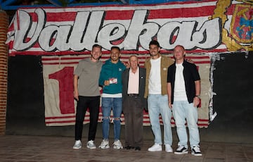 Balliu, Álvaro, Óscar Valentín e Isi, con Rafa Garrido.