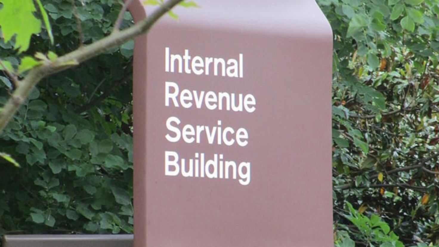 When can you start filing taxes in 2025? IRS announces earliest date to