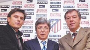 <b>JUNTOS. </b>Toni Muñoz, Enrique Cerezo y César Ferrando, una piña hasta 2006. Estabilidad para el equipo.