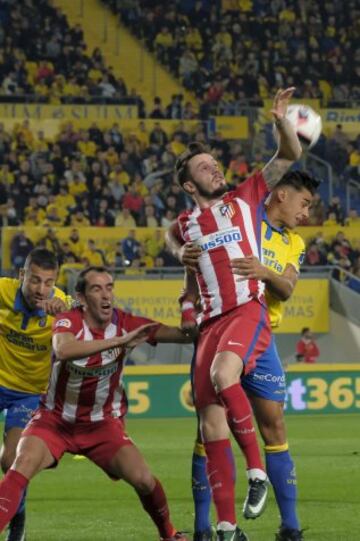 Saúl Ñíguez, Diego Godín.