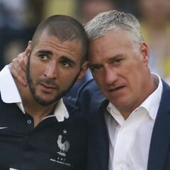 Deschamps abre la puerta de la selección francesa a Benzema