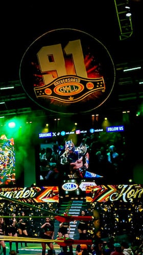 Místico, la obsesión de Komander