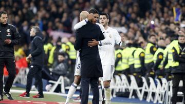 Varane: "Zidane me hace crecer y me siento mejor con él"