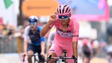 Se le cierran las puertas a Isaac del Toro tras el Giro de Italia