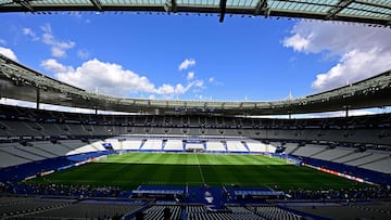 The French side are set to enter the bidding for the Stade de France after negotiations for the Parc des Princes stalled.