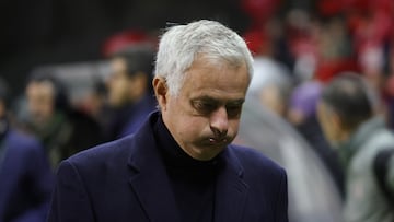 Soccer Football - Primeira Liga - S.C. Braga v Benfica - Estadio Municipal de Braga, Braga, Portugal - December 28, 2025 Benfica coach Jose Mourinho before the match REUTERS/Rita Franca