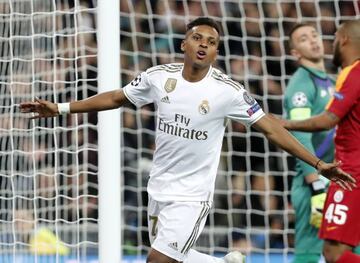 Rodrygo celebrando uno de sus tres goles al Galatasaray en la Champions.