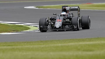 Fernando Alonso durante el GP de Gran Bretaña.