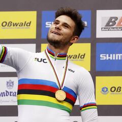 Ganna quiere batir el récord de la hora de Campenaerts