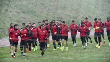 La plantilla del Rayo entrenando.