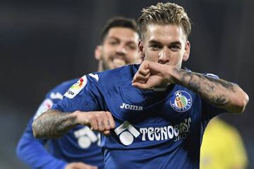 Álvaro Jiménez celebra un gol del Getafe vs Sevilla Atlético