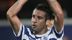 QPR se plantea adquirir el pase de Isla al final de la temporada