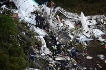 Operaciones de rescate del accidente a¨¦reo del vuelo que transportaba al Chapecoense.