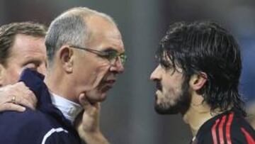 Gattuso agarra a Jordan.