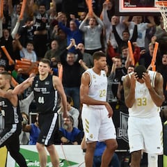 Bilbao frena al Madrid