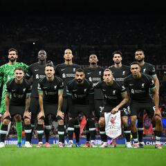 Liverpool se adueña de Milán