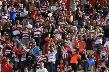 Los aficionados del equipo nazarÍ­ celebraron el ascenso a Primera.