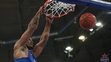 Cory Higgins, durante el partido entre el Yenisei y el CSKA Moscú.