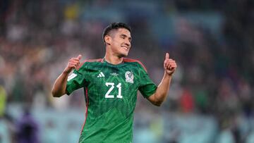 Uriel Antuna, extremo de la Selección Mexicana de Fútbol, durante el partido México vs Polonia en Rusia 2019