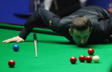 El inglés Mark Selby durante la final de snooker ante el escocés John Higgins.