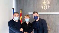 USYNT player signs a contract extension with Barcelona