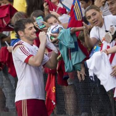 España prueba a Diego Costa a seis días del estreno mundialista