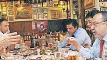 Díaz Vega: "¿Cómo puede sospecharse de Villar sólo por ser bilbaíno?"