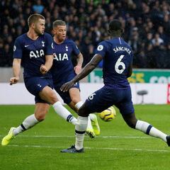 Con todo y asistencia de Jiménez, Wolves cayó de último momento