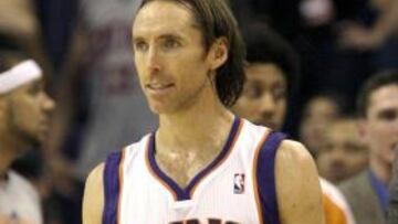 Nash anunció su divorcio 24 horas después de ser padre