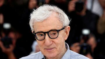 FILE PHOTO: Director Woody Allen poses during a photocall for the film "Cafe Society" out of competition, before the opening of the 69th Cannes Film Festival in Cannes, France, May 11, 2016. REUTERS/Eric Gaillard/File Photo