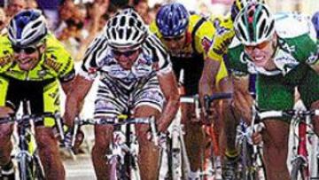 <b>POR MILÍMETROS.</B> Perdiguero se impuso a Hushovd y Hauptman.