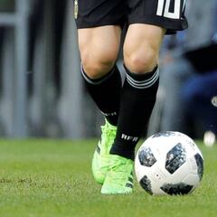 La historia del Telstar 18, el balón mundialista con Wifi