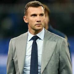 Shevchenko entrenará en Italia