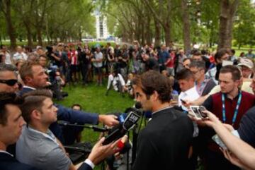 El día después: Federer celebró su título con los fans